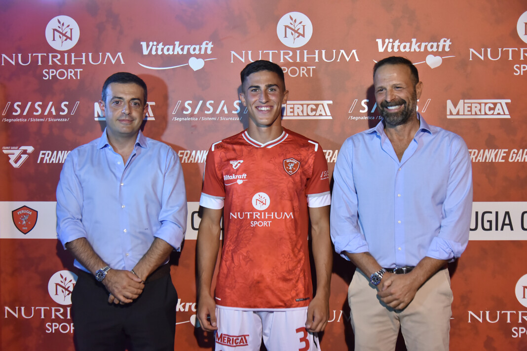 Perugia: dopo Murano all’Avellino e Vanbaleghem rescisso, parola al mercato Perugia: dopo Murano all’Avellino e Vanbaleghem rescisso, parola al mercato