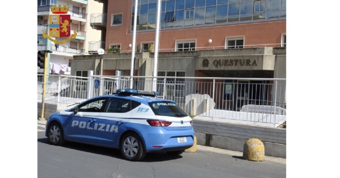 Denunciati dalla Questura di Siracusa per evasione