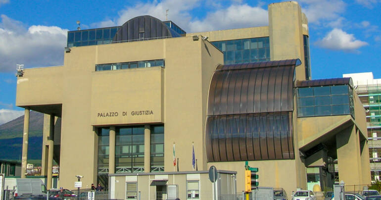 1 milione di € alla famiglia di un operaio stabiese morto per l’amianto