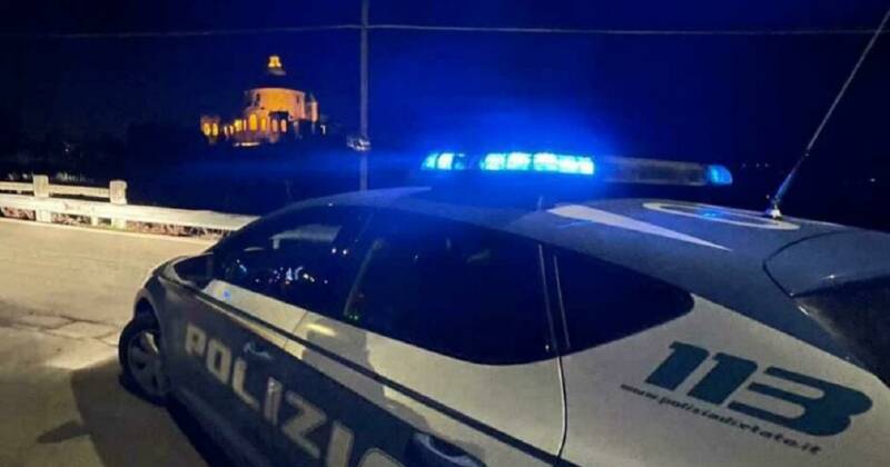 I provvedimenti sono stati eseguiti dalla Polizia di Stato di Messina