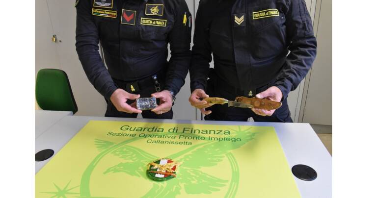 Arrestato un extracomunitario per spaccio di stupefacenti che teneva nelle parti intime