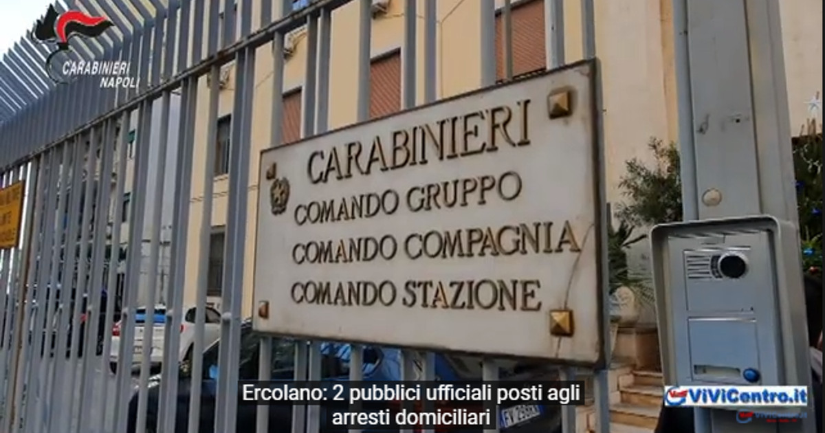 Ercolano, 2 pubblici ufficiali posti agli arresti domiciliari