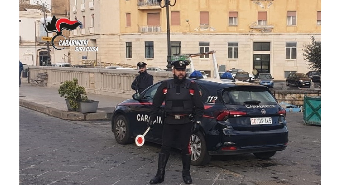 arrestato dai Carabinieri della Compagnia di Siracusa per evasione e sottoposto nuovamente ai domiciliari