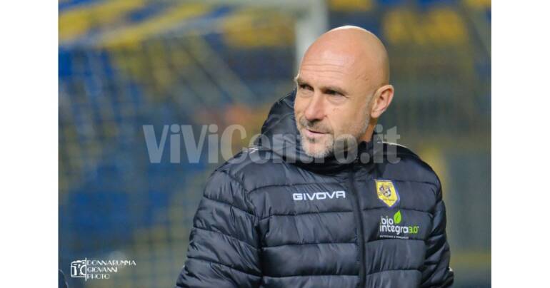 Storie intrecciate tra Carrarese e Juve Stabia: un viaggio nel tempo attraverso i ricordi