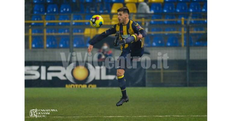 Ugo Dell’Orfanello: il difensore carioca della Juve Stabia. Sotto la lente