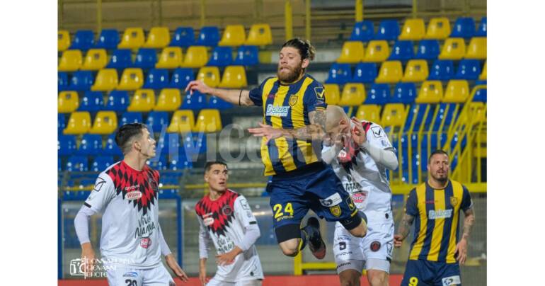 Juve Stabia, i convocati di Sottili per il match con l’Avellino