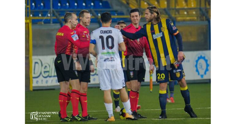 Juve Stabia – Foggia (3-1). Le foto dei calciatori in campo