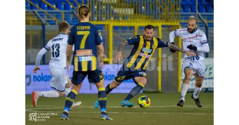 Juve Stabia, i convocati di Novellino per il derby con la Turris