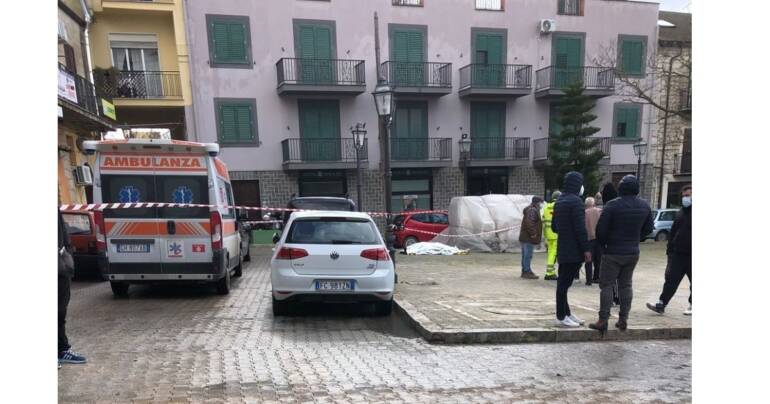 Raffadali (AG), poliziotto uccide il figlio in piazza