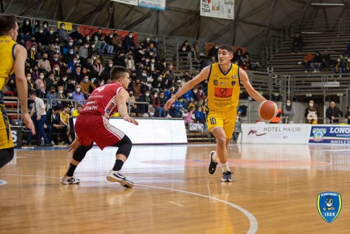 Givova Scafati, superata in scioltezza la Lux Chieti 80-58