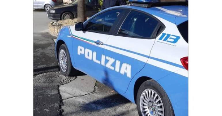 Denunciata marocchina per detenzione stupefacenti e inottemperanza a lasciare il territorio italiano