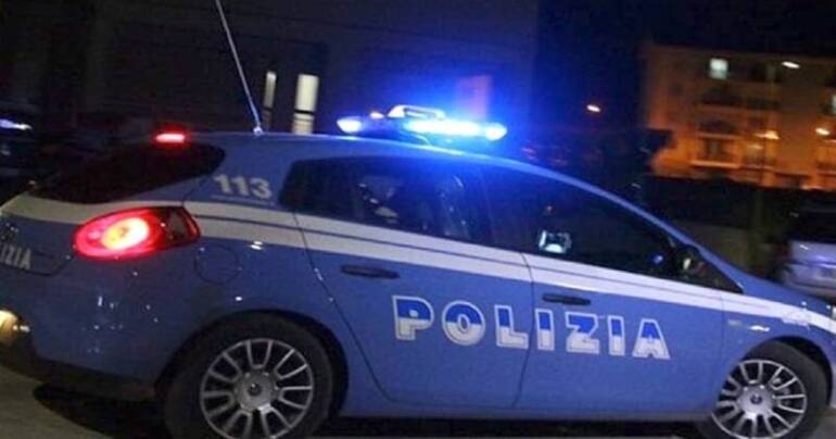 Sorveglianza sulla movida napoletana da parte della polizia