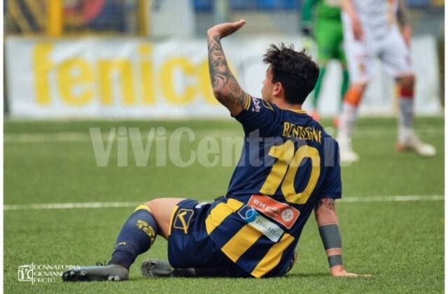 Juve Stabia, meno peripezie tattiche e più punti nel rush finale – La Bastonatura