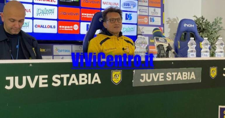 Novellino: “Dispiace ciò che avviene a Taranto ma noi dobbiamo pensare ad ottenere il risultato e fare una gran partita”