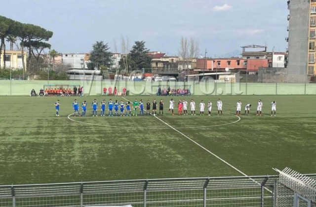 L’Ischia si ferma al palo del Mondragone e rallenta