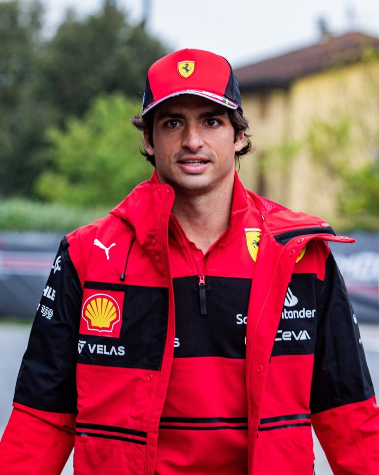 Formula Uno – Verso il GP dell’Emilia Romagna: Carlo Sainz rinnova con la Ferrari. E’ ufficiale