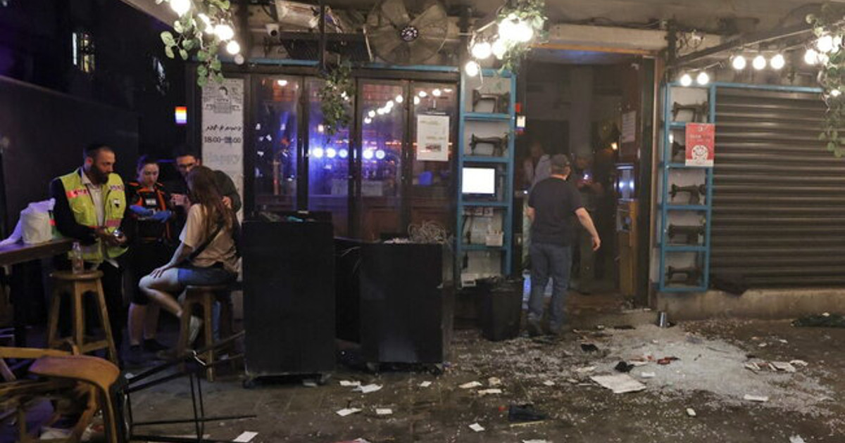 Morti e feriti in Israele, attentato tel aviv