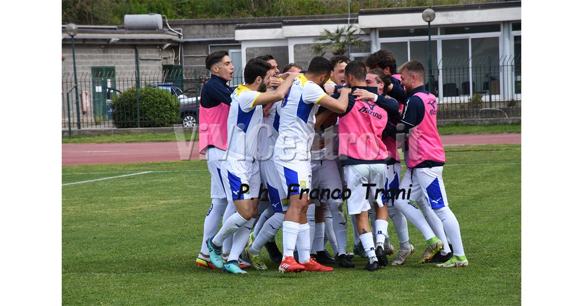 L'Ischia fallisce l'aggancio al secondo posto. Giordano risponde a Trofa
