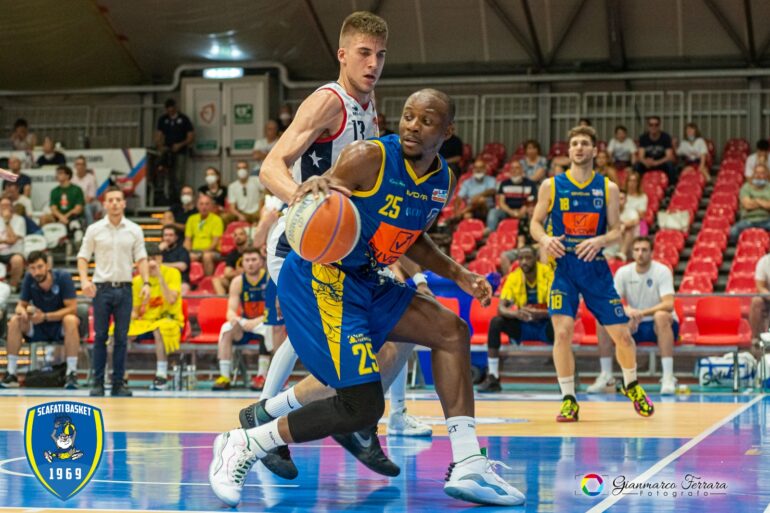 Scafati con l’incubo PalaBanca: l’Assigeco pareggia la serie