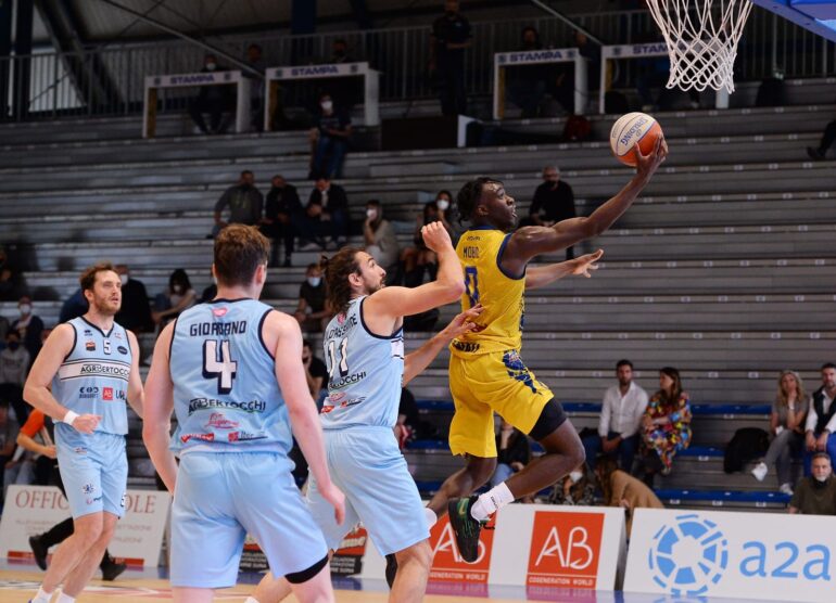 Orzinuovi è l’ultima passerella: Scafati vince senza intoppi