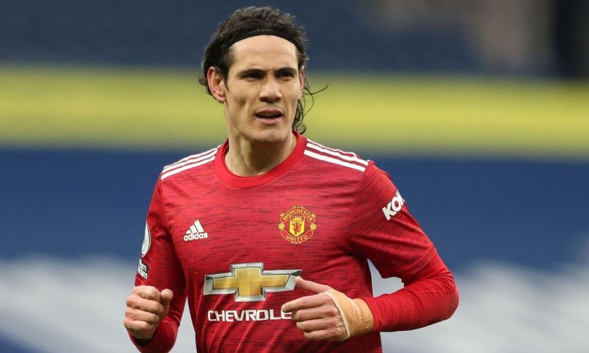 Calciomercato, Cavani è sul mercato. Un club di Serie A ci pensa