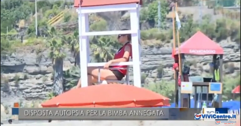 Morte di Vittoria 5 anni: i bagnini negano di essere stati in pausa pranzo VIDEO