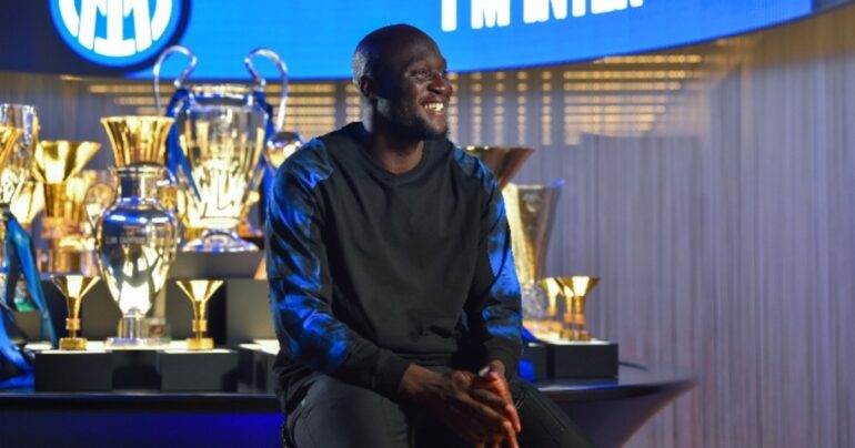 Lukaku-Asllani a Milano, Inter batte 2 colpi sul mercato