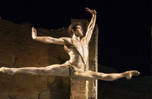 Roberto Bolle il 29 luglio al Teatro Antico di Taormina