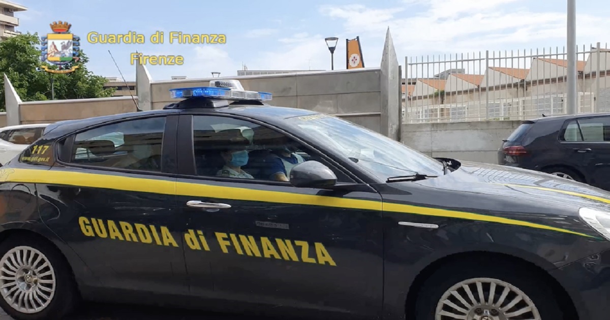 La GdF di Firenze ha eseguito 48 misure cautelari e sequestri per 14,5 mln di euro
