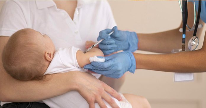 Vaccinare con MPR - Vaccinazioni, Vaccini (foto da Ministero)