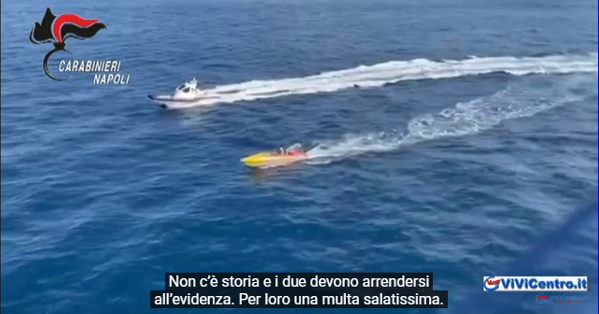 COSTIERA SORRENTINA, controlli in mare dei Carabinieri nell’area di Punta Campanella