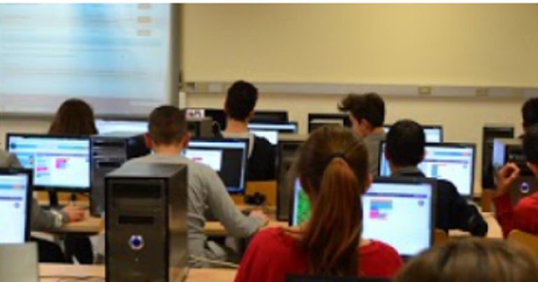 Ruotolo e Di Nocera su Raid Istituto Denza di Castellammare