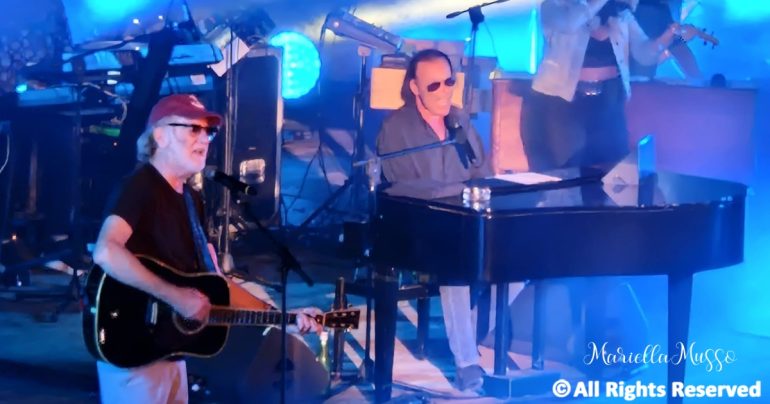 Venditti e De Gregori. Standing ovation al Teatro Antico di Taormina