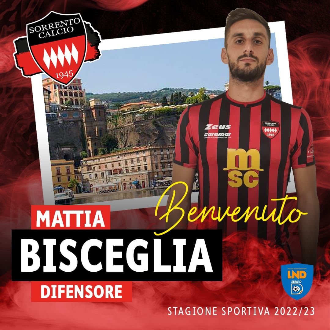 Mattia Bisceglia è un nuovo difensore del club costiero (fonte: pagina Facebook Sorrento Calcio 1945)