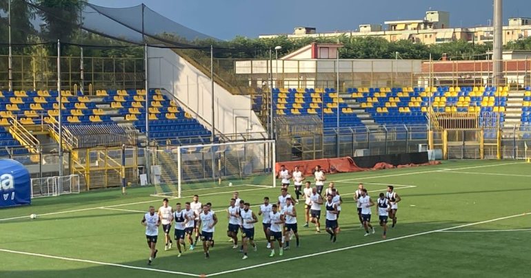 Juve Stabia, proseguono gli allenamenti al “Romeo Menti” in preparazione della nuova stagione
