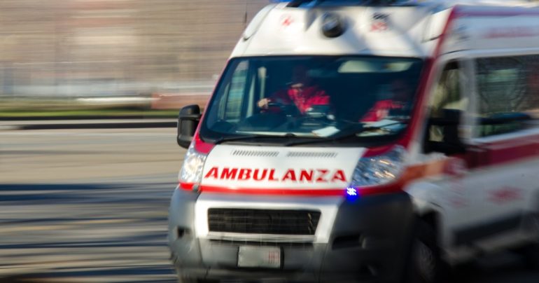 Gragnano sotto choc: ennesima tragedia ,ex vigile urbano precipita dal balcone e muore