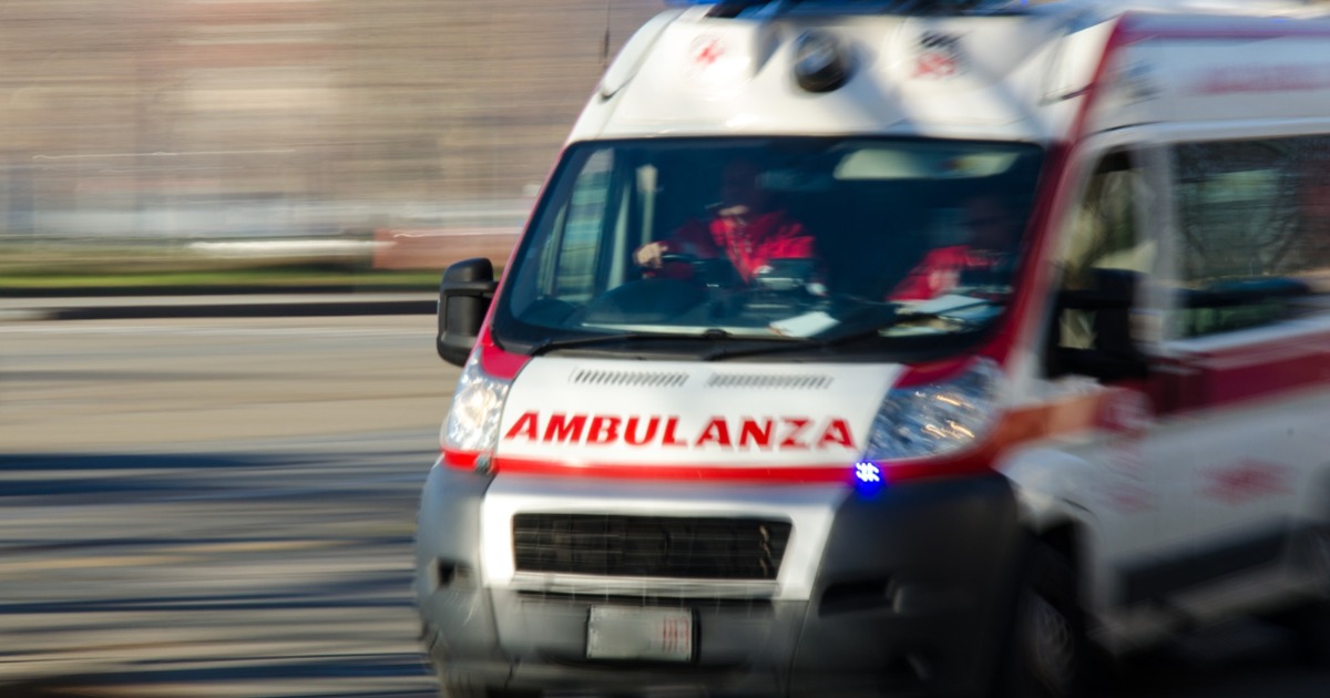 Gragnano sotto choc ambulanza soccorso neonato