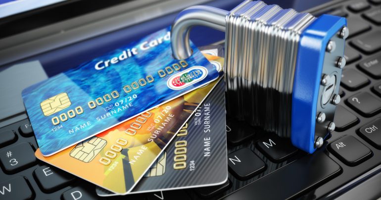 Carte di pagamento: i consigli per tutelarsi dai raggiri