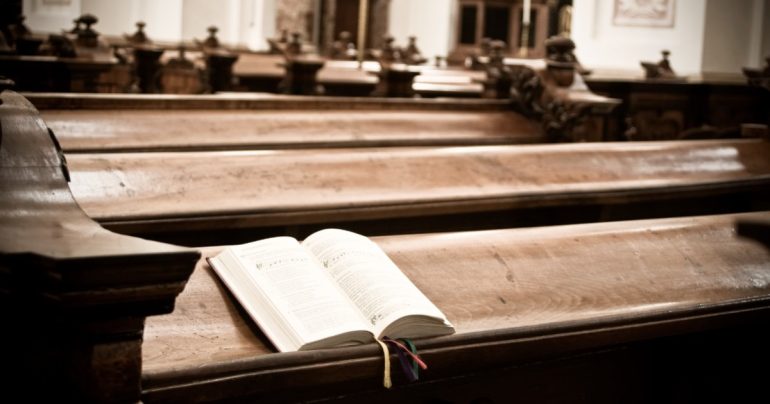 Anziano chiuso in chiesa nell’alto Garda Bresciano viene salvato dai carabinieri