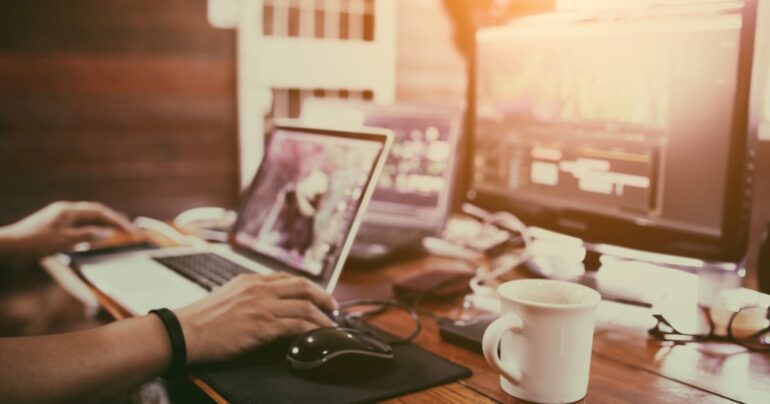 Content creator e influencer, nasce il primo sindacato che li tutela