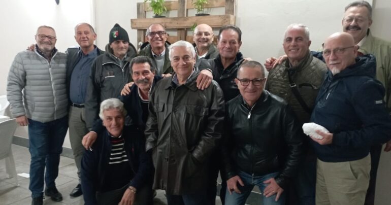 Dopo 45 anni si ritrovano studenti ITIS di Castellammare