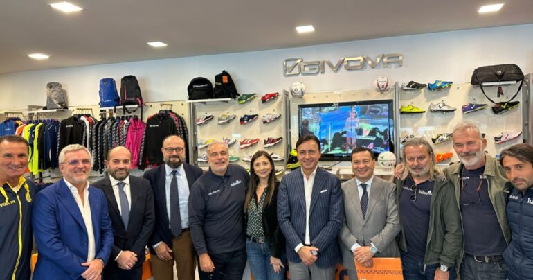 “Quando i bambini fanno goal!”, evento benefico al “Menti” sabato