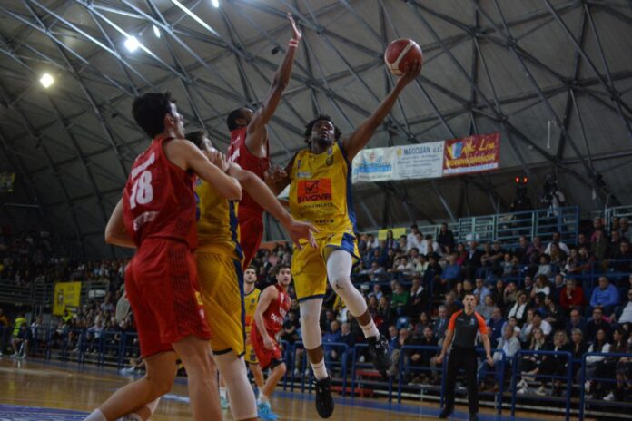 Givova Scafati vs Openjobmetis Varese, 6° giornata LBA 2022/23: il gancio di Doron Lamb, miglior realizzatore del match con 29 punti