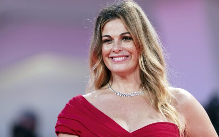 Vanessa Incontrada vittima di un incidente. Tanta paura per lei