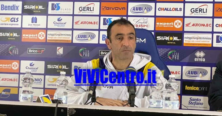 Colucci si dimette da allenatore della Juve Stabia