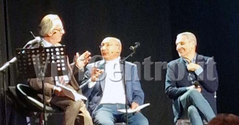 Castellammare di Stabia: PLATEALMENTE dal libro alla scena di Pierluigi Fiorenza