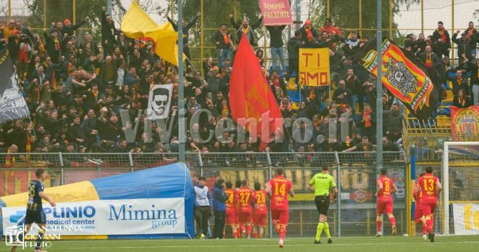 storia arbitro avversario Juve Stabia Catanzaro 1-4 serie c 2022-2023 (8)