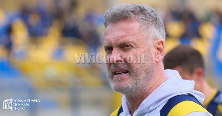 Juve Stabia, i convocati di Pochesci per il match col Catanzaro