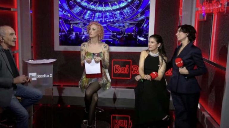 La complicità di Elisa e Giorgia nel backstage di Sanremo 2023