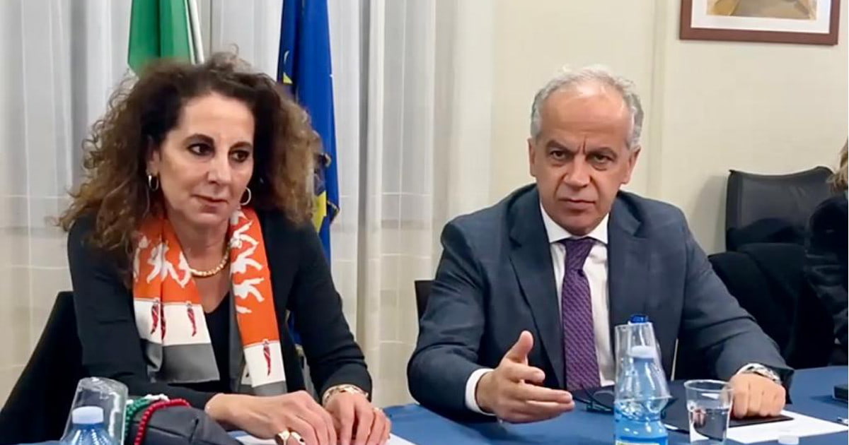 Consiglio dei ministri a Cutro nonostante Cutro, piantedosi e ferro a cutro-min